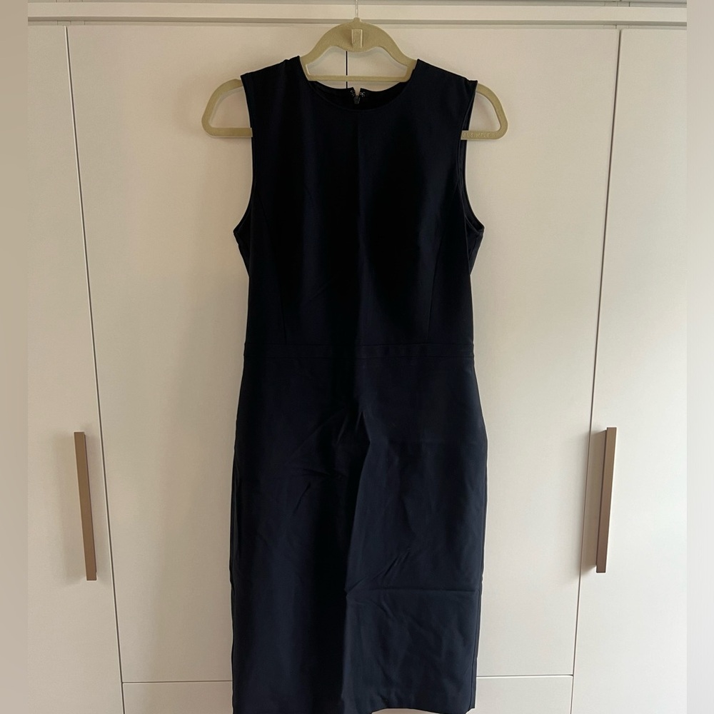 Navy suiting dress size 4T